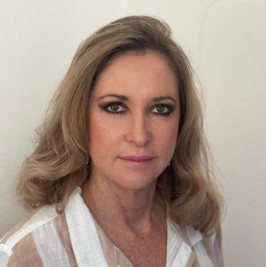 Dra. María Teresa Hurtado de Mendoza Zabalgoitia